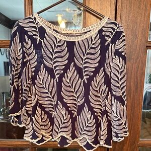 Solitaire Elegant Navy and Cream Leaf Blouse